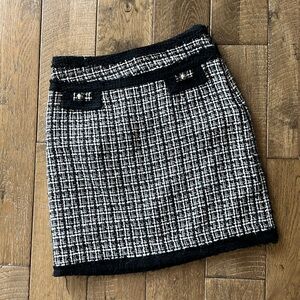 White House Black Market Black & White Tweed Mini Skirt